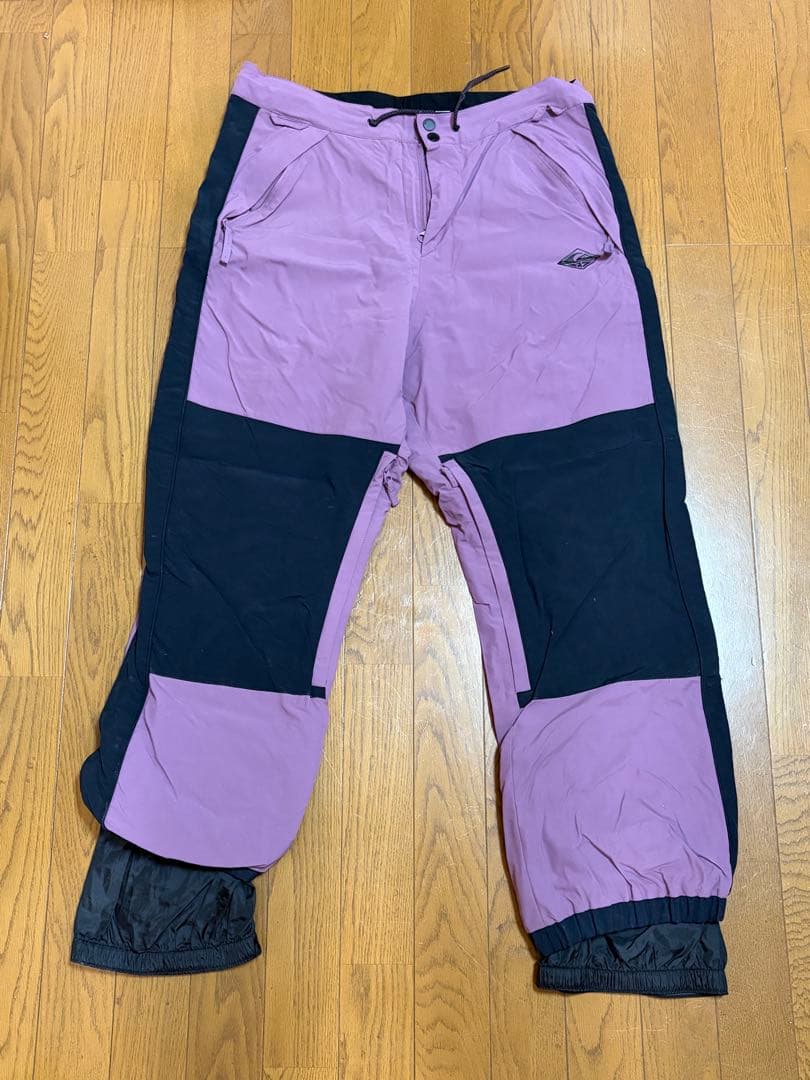 スノーボードウェア（QUIK SILVER）