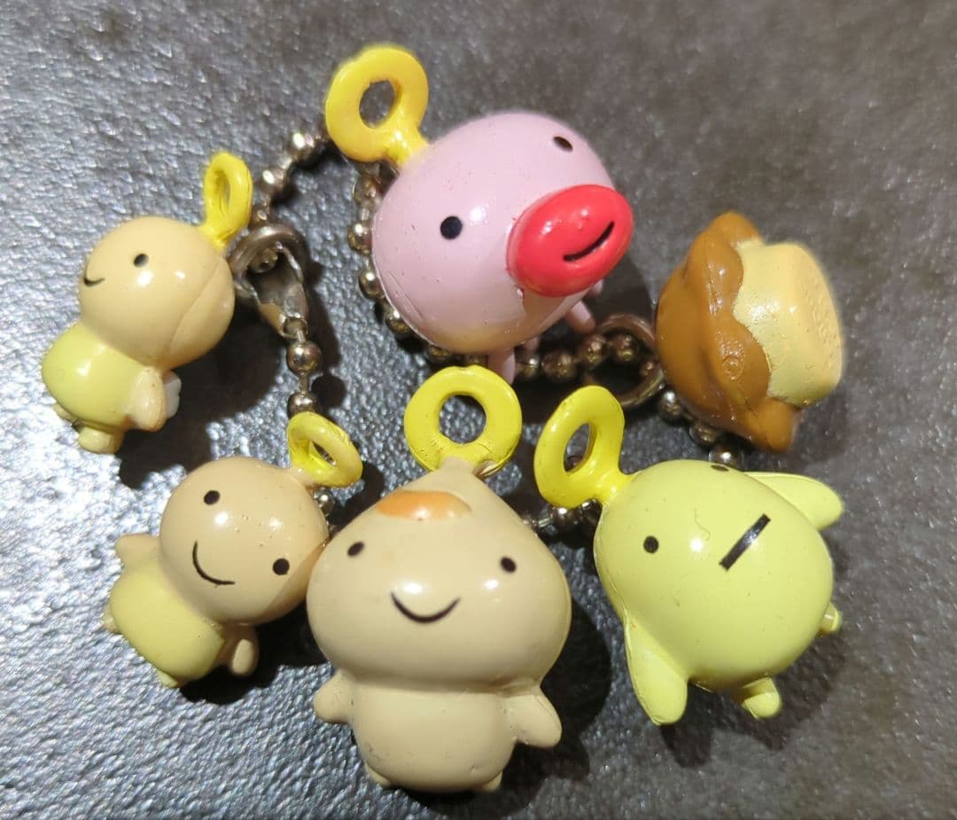 レア物！早い者勝ち！ 初代たまごっち フィギュア キーホルダー　等