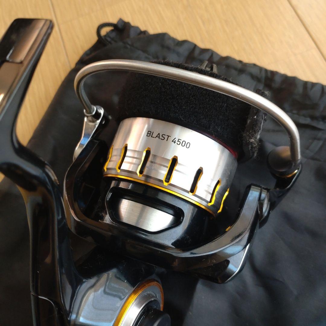 DAIWA　リール　ブレスト　4500