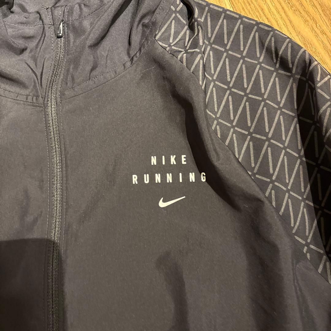 【NIKE running】ナイロンセットアップ(ジャケット&ショーツ)