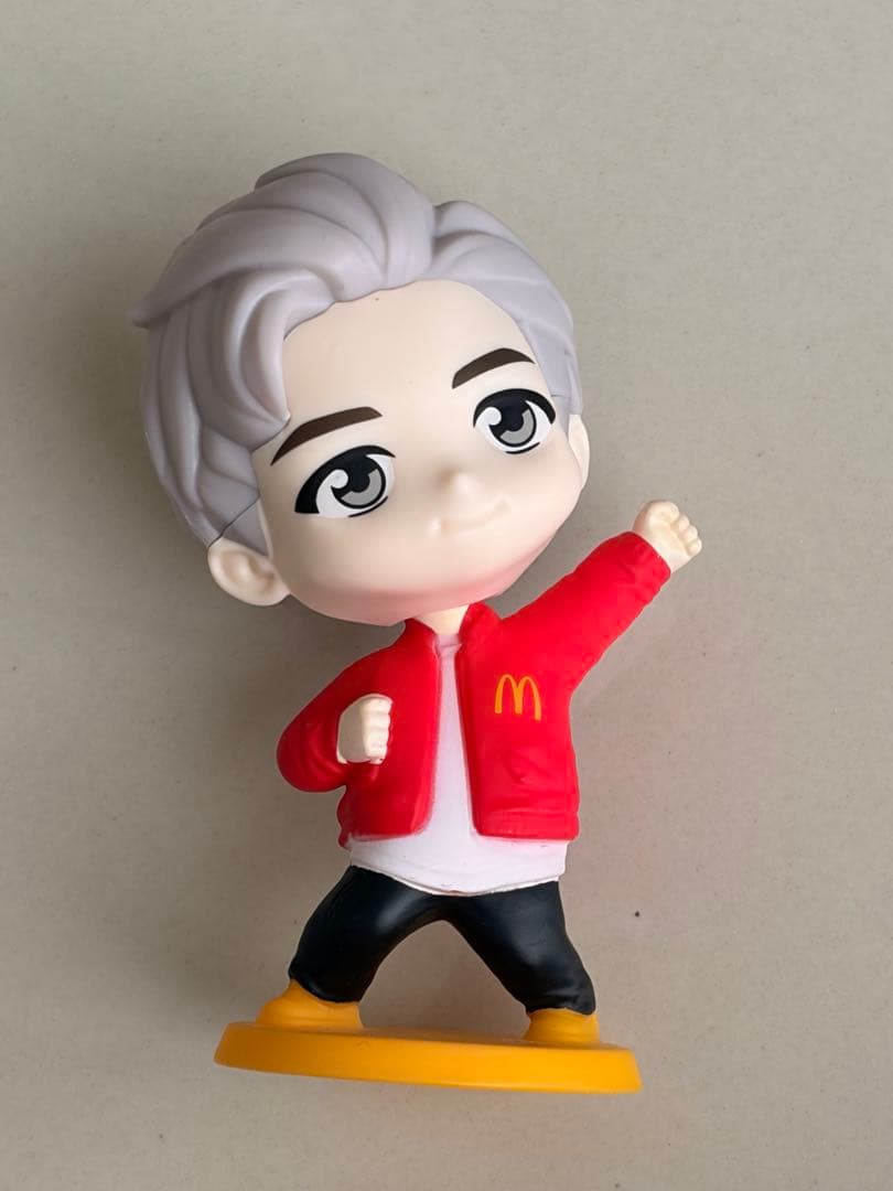 BTS フィギュア　日本未発売