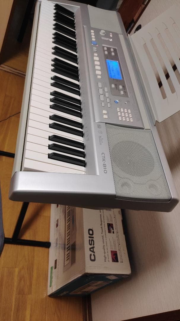 Casio CTK-810 (スタンドあり)