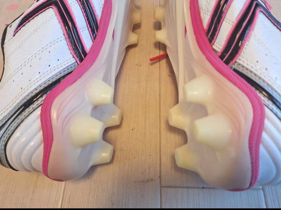 サッカースパイク23cm