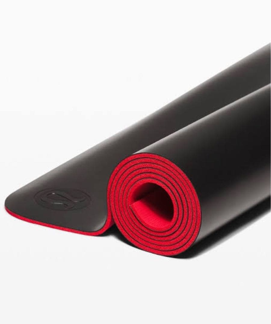 lululemon ヨガマット 黒と赤