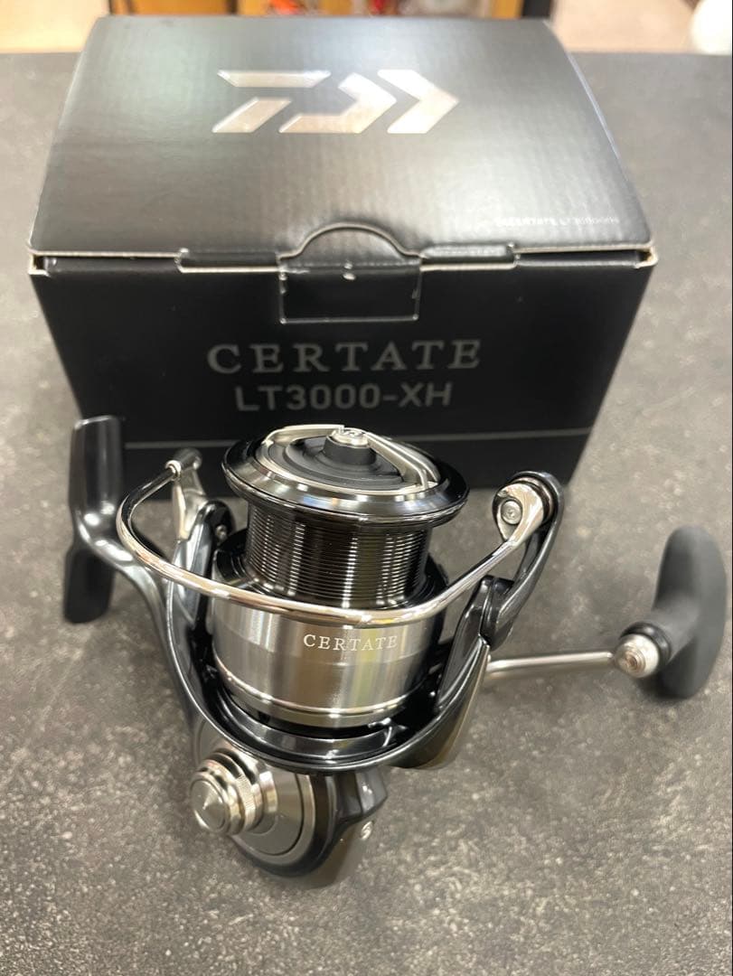 3回のみ使用ダイワ　DAIWA 24セルテート　LT 3000 XH