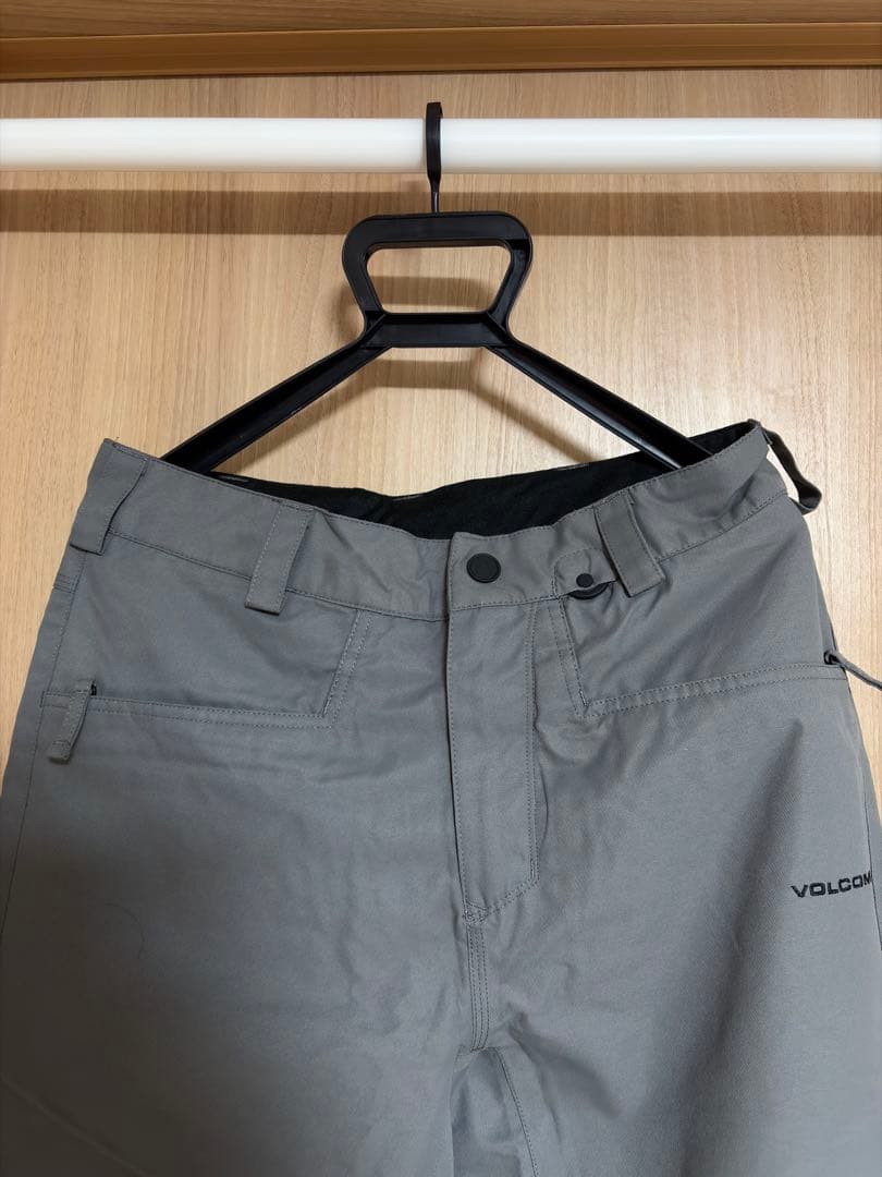 VOLCOM スノーボードパンツ グレー