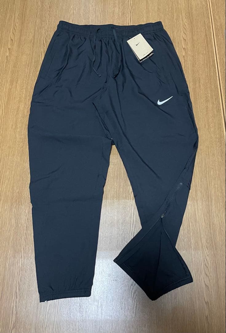 ナイキ メンズ ウーブン ランニングパンツ　2XLサイズ