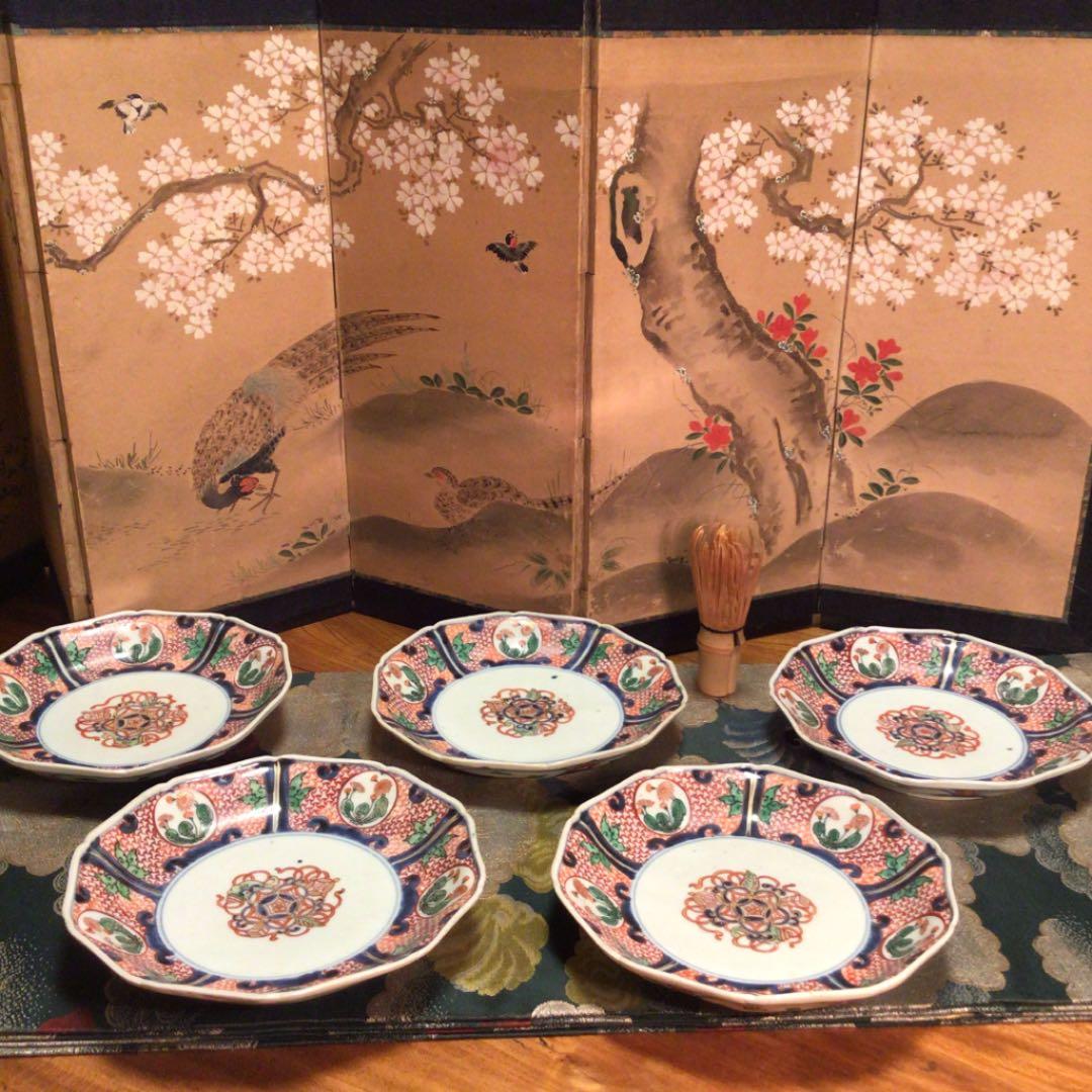 【特別出品】古伊万里　元禄伊万里　柿右衛門　色絵　宝丸紋　輪花型皿