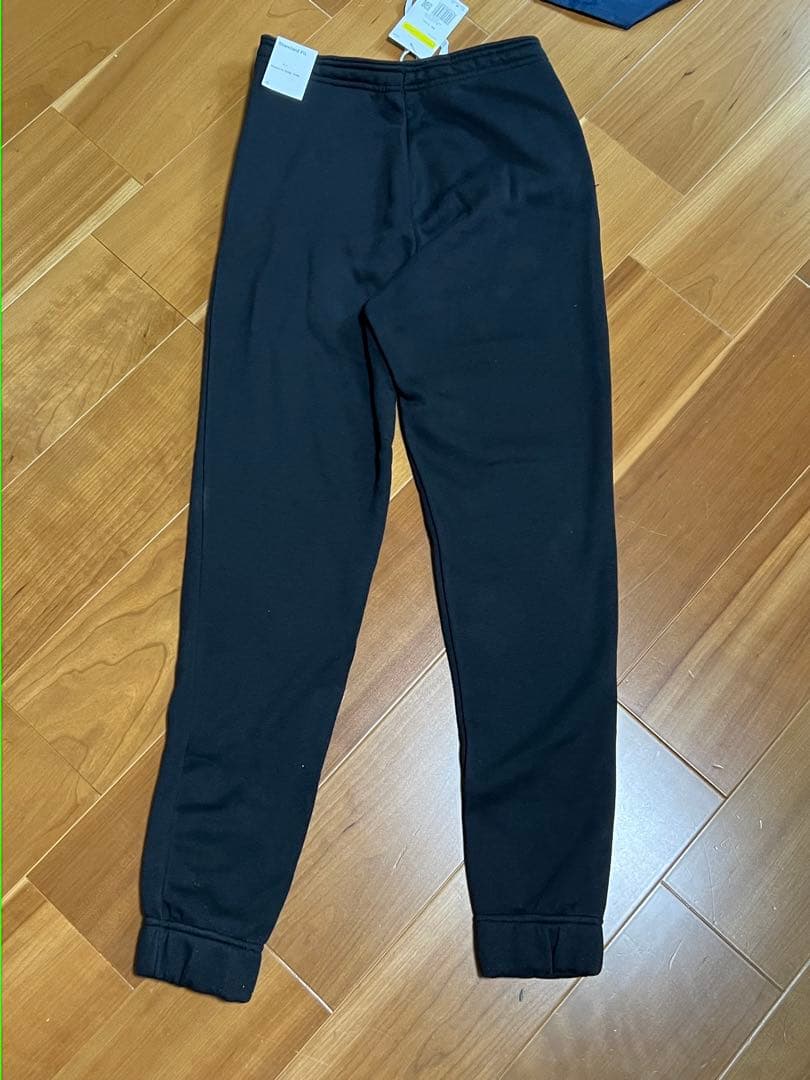 日体大Nike ブラック ジャージパンツ