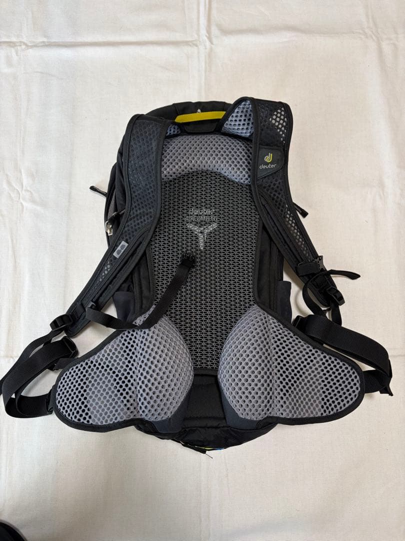 deuter ライド・メッセンジャーバッグ 黒
