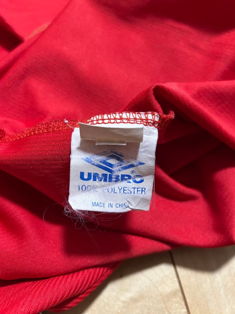 マンチェスター・ユナイテッド UMBRO（アンブロ）製 サッカーユニフォーム　M