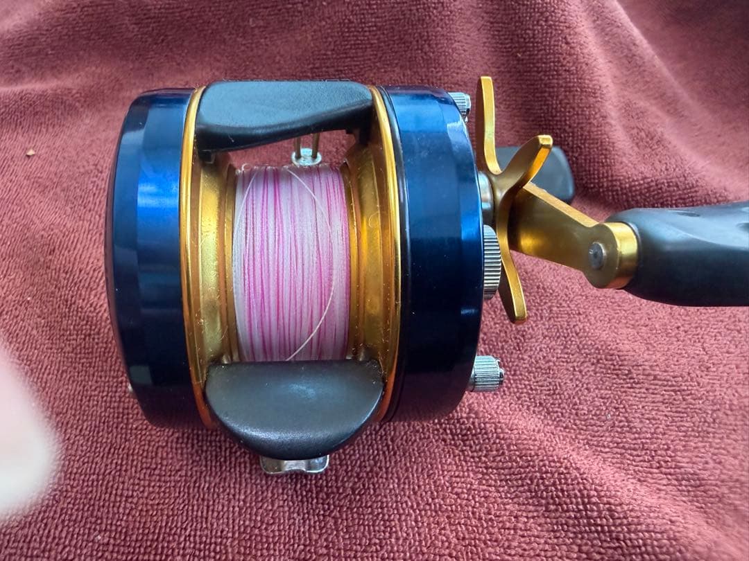 アンバサダー4600C4 ベイトリール
