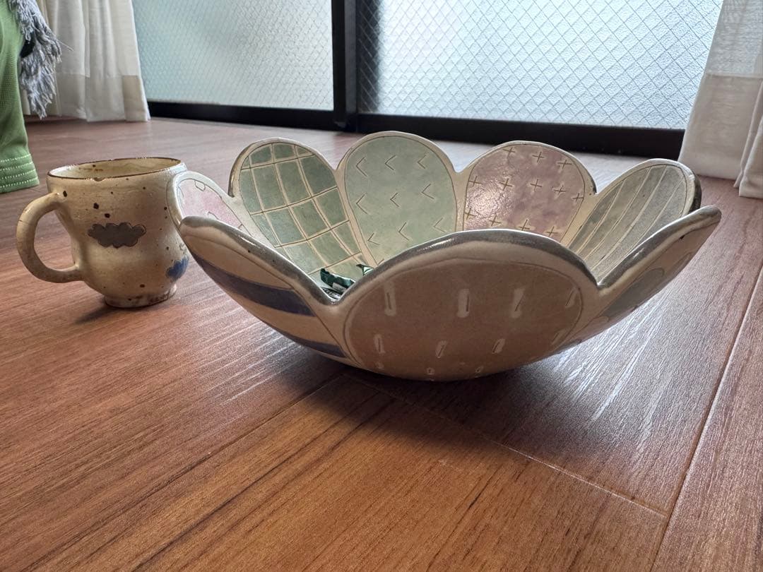 横山知加子 笠間焼 雲白 ABE FACTORY ボウル 花びら型 直径26cm