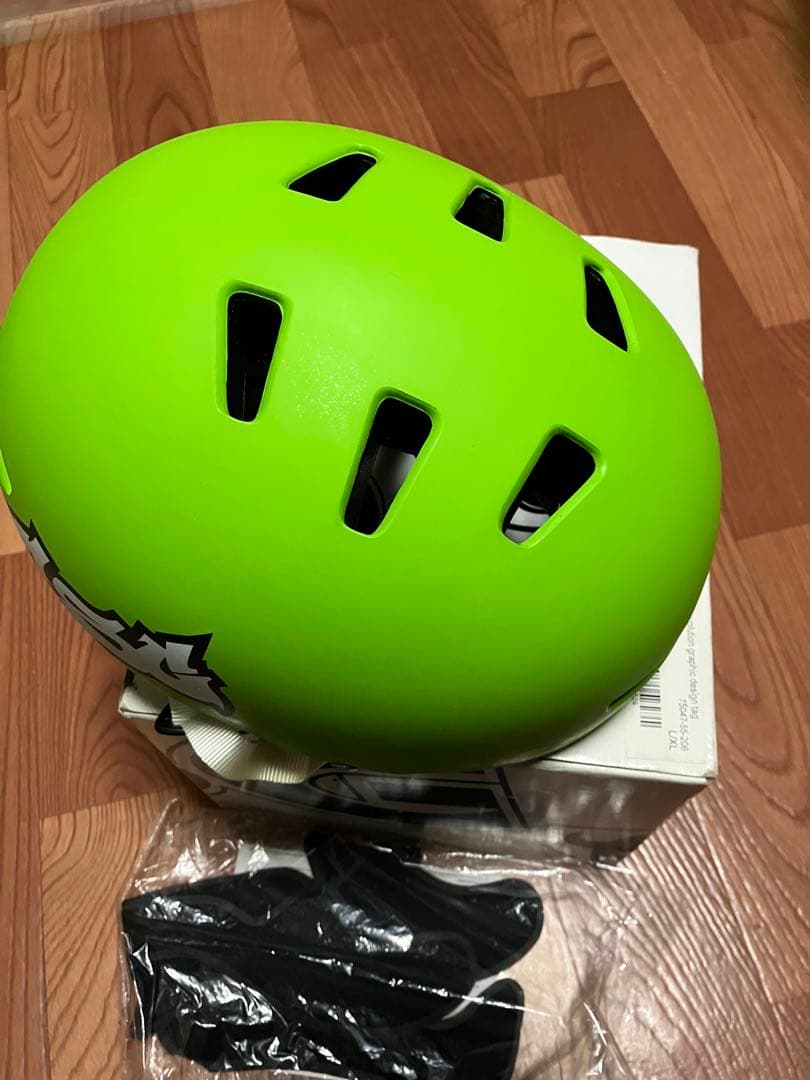 未使用 TSG EVOLUTION ヘルメット HELMET グリーン L/XL