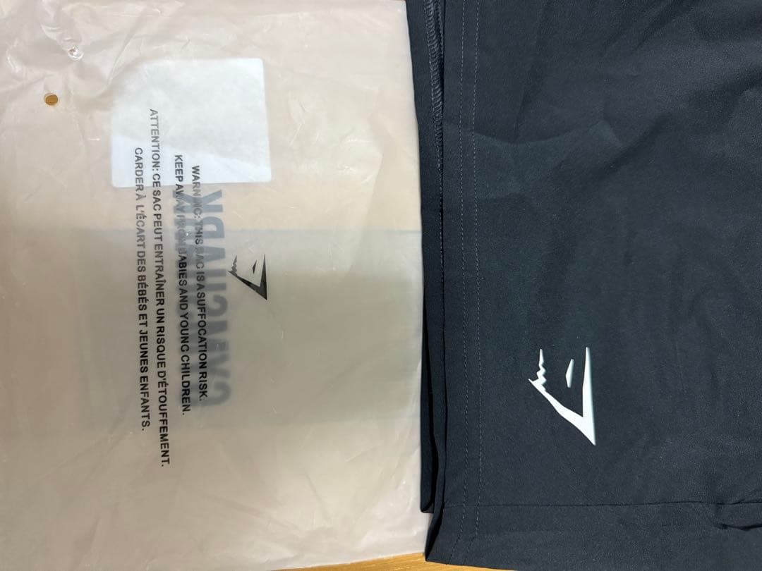 正規品　 Arrival & Icon Shorts