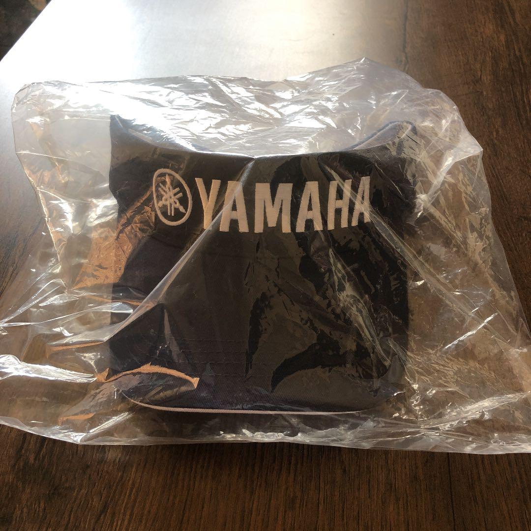 YAMAHA藤田寛之プロ、サイン入りバイザーです。
