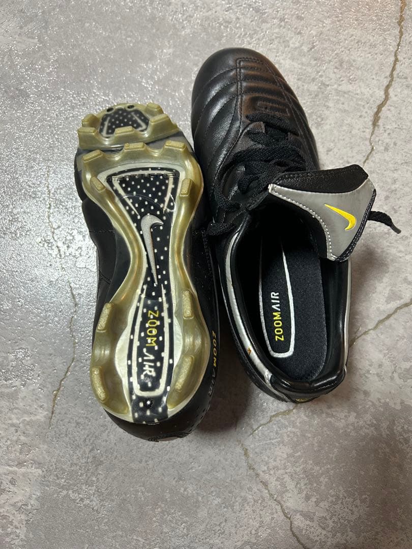 Nike Zoom Air サッカーシューズ 黒/シルバー