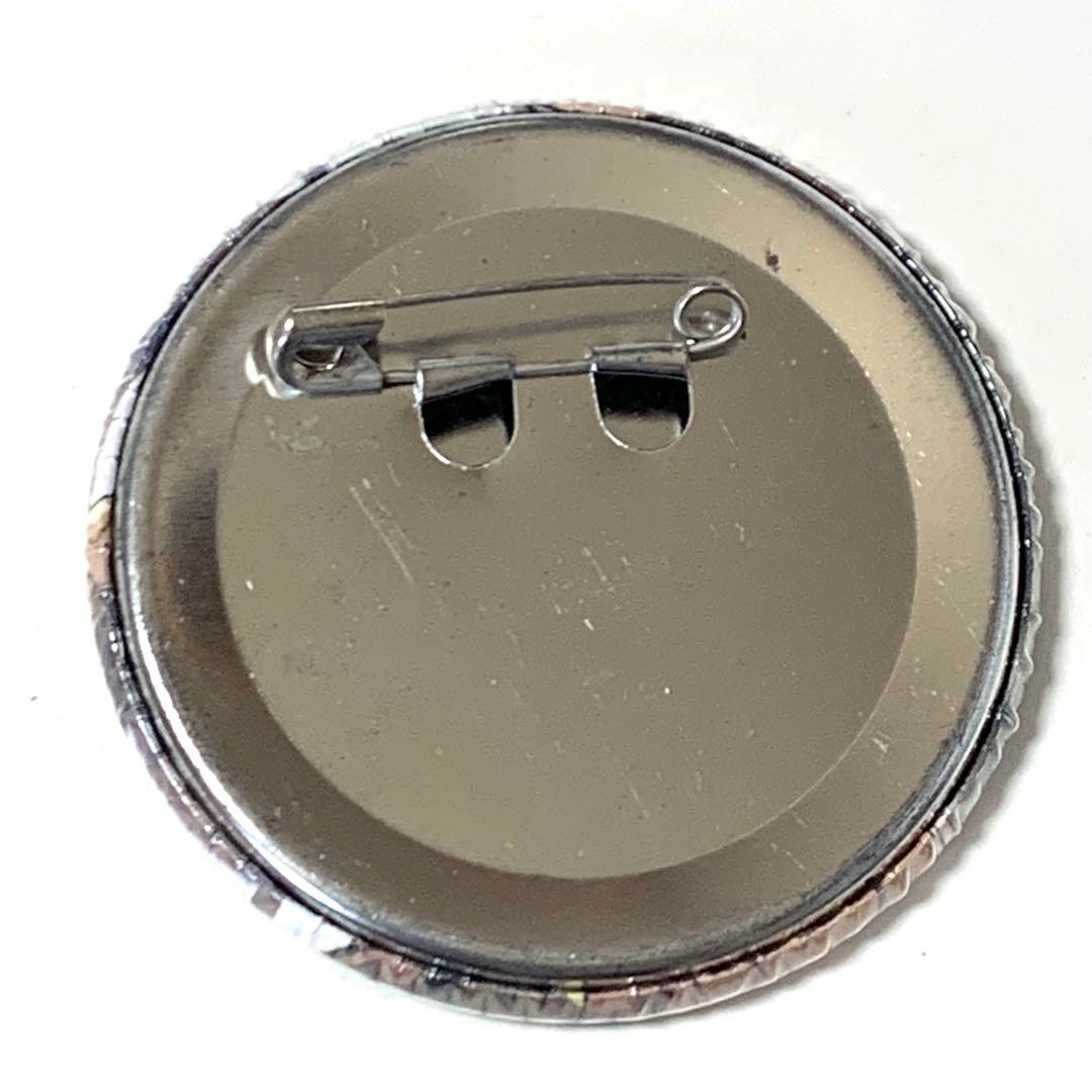 進撃の巨人　ムービック　缶バッジ　ハンジ