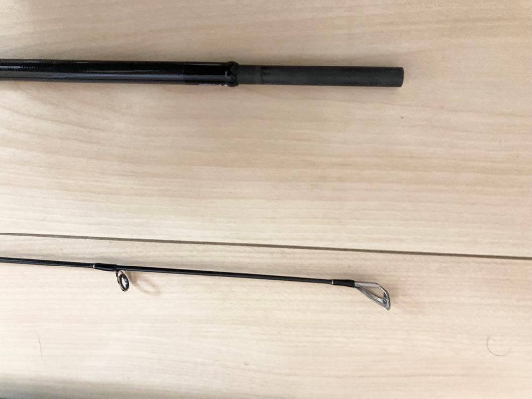 美品　DAIWA ダイワ モアザン エキスパート110M 竿袋