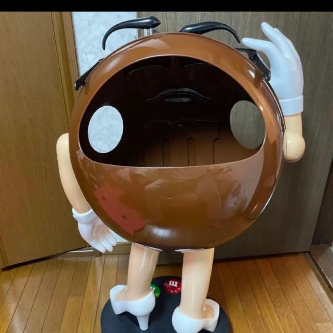 新品同様　エムアンドエムズ ストアディスプレイ フィギュア ディスプレイ 大型