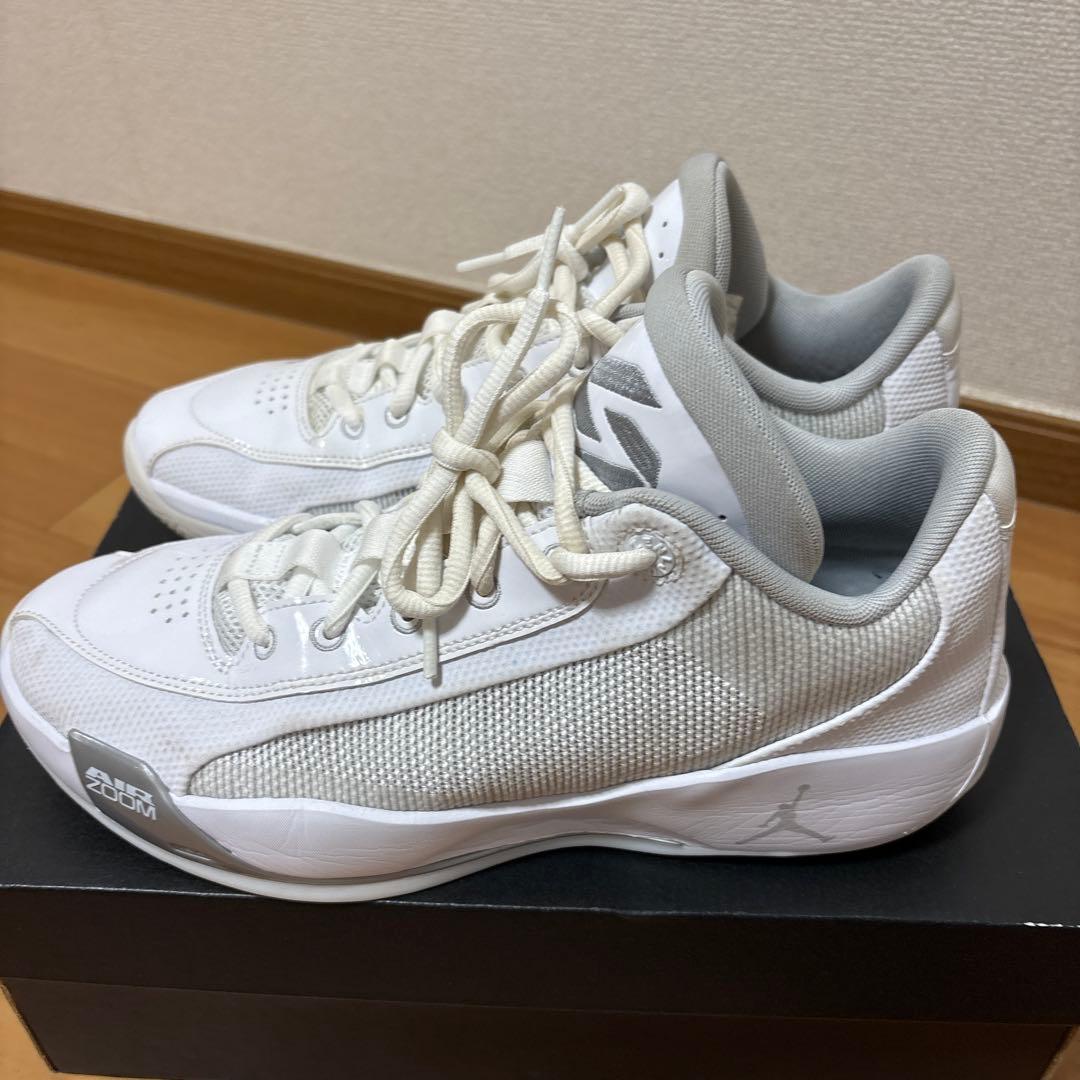 Jordanルカ77Zoom ホワイト バスケットボールシューズ
