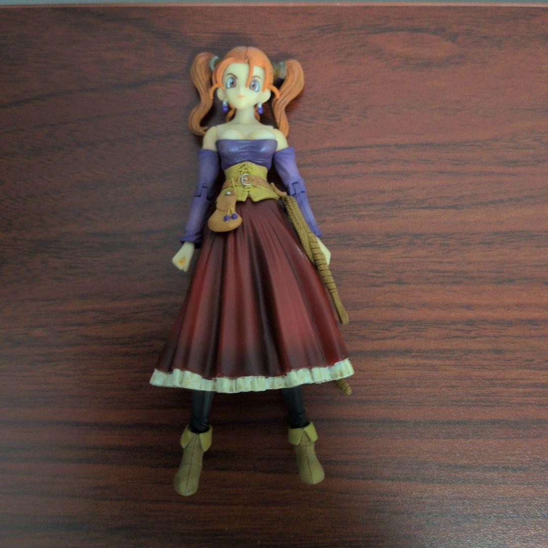 ドラクエ　ゼシカ　プレイアーツ