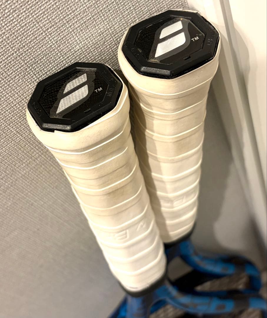 Babolat「PURE DRIVE 2021」2本セット（3点おまけ付き）