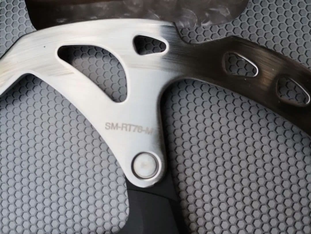 SHIMANO SM-RT76 ディスクブレーキローター 180mm