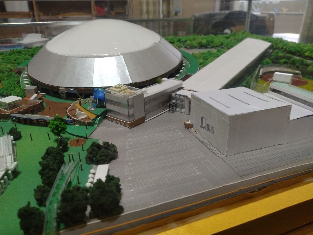 ジオラマ西武球場1/1000展示ケース付