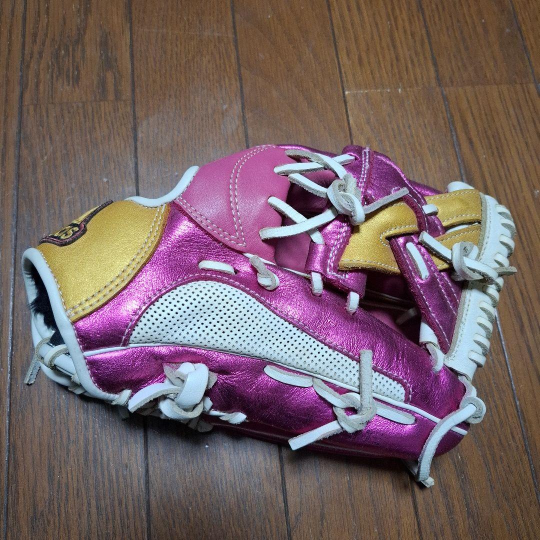 【激レア】アディダス 軟式グローブ　右投げ　メタリックピンク　ゴールド