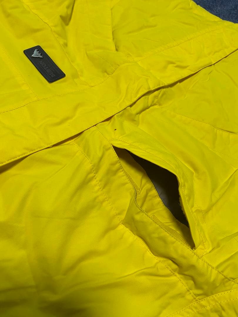 BURTON フード付きジャケット イエロー