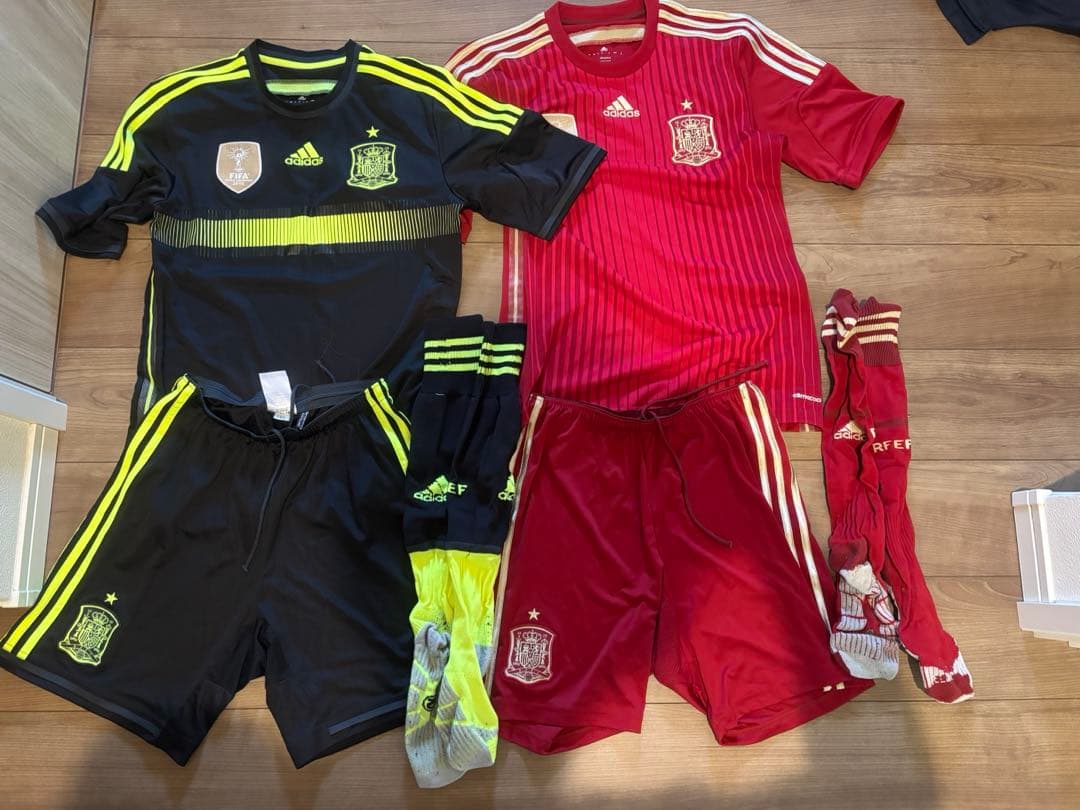 adidas スペイン代表 ユニフォーム上下セット正規品 2着まとめ売り