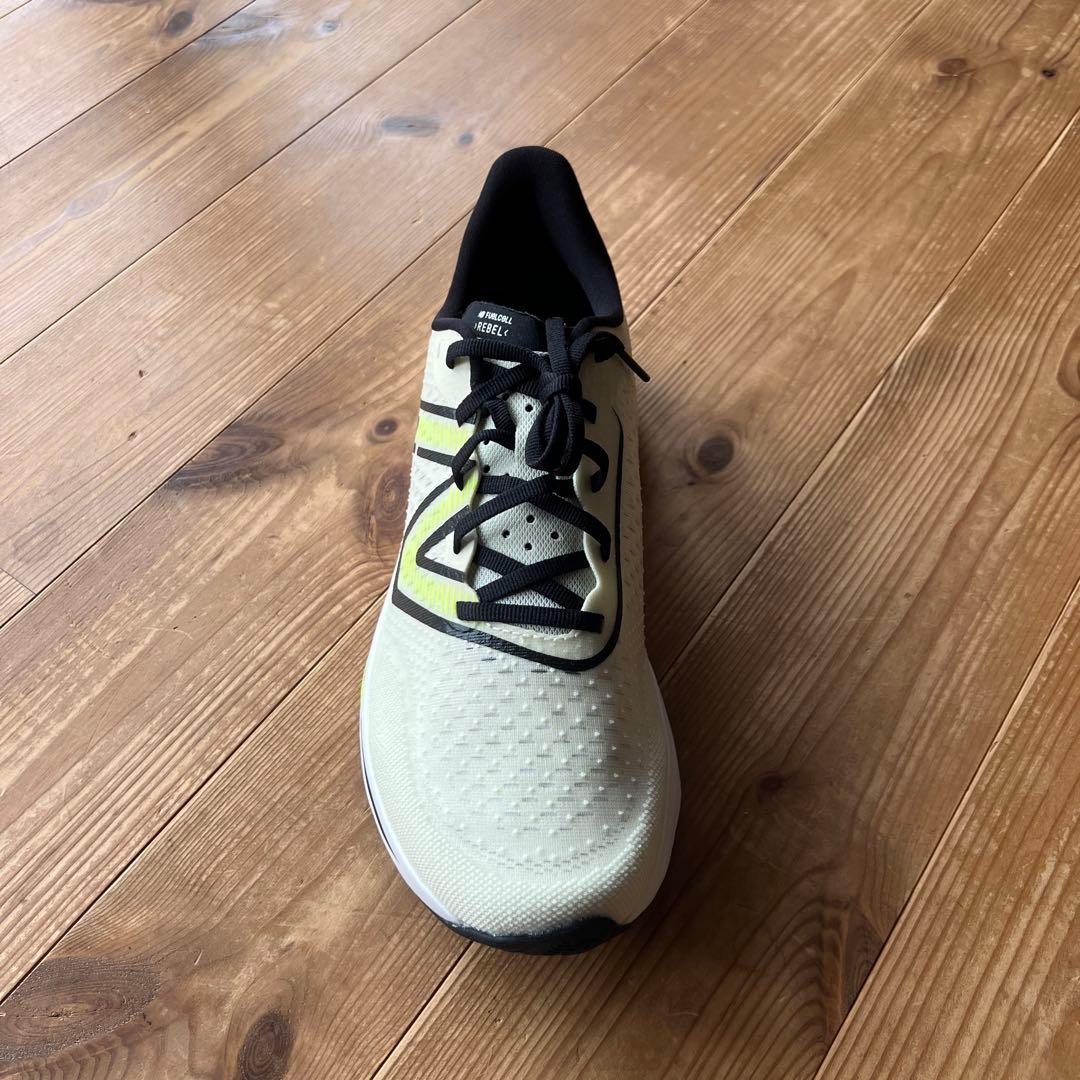 New Balance MFCXCT3（メンズランニングシューズ）　27cm