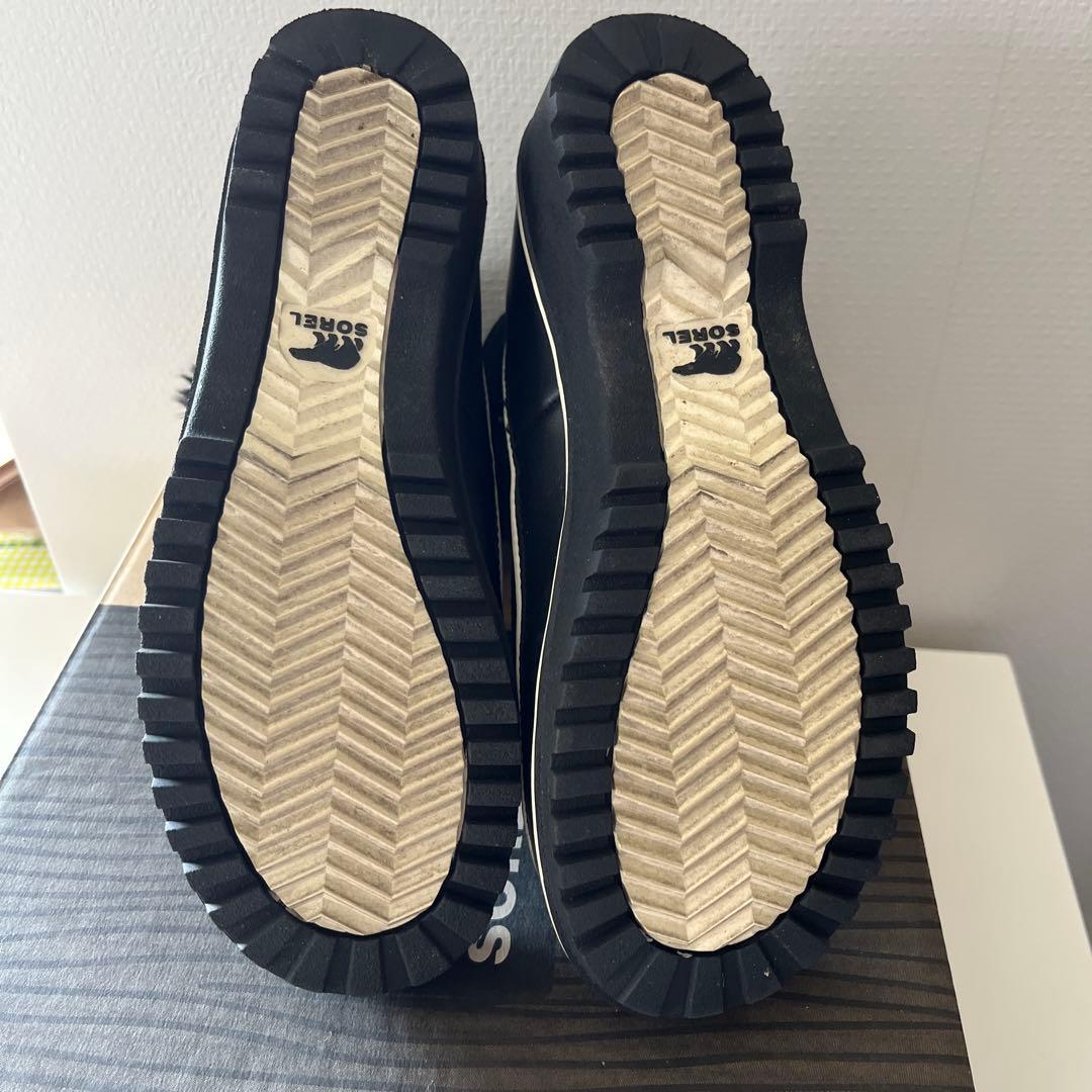 【SOREL 】ファー付き ブラックスノーブーツ