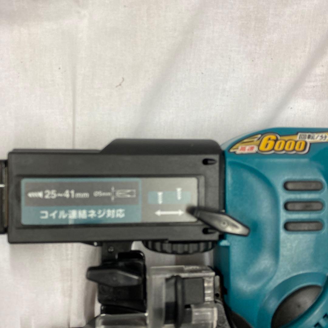 マキタ　オートパックスクリュードライバー　６８４１R