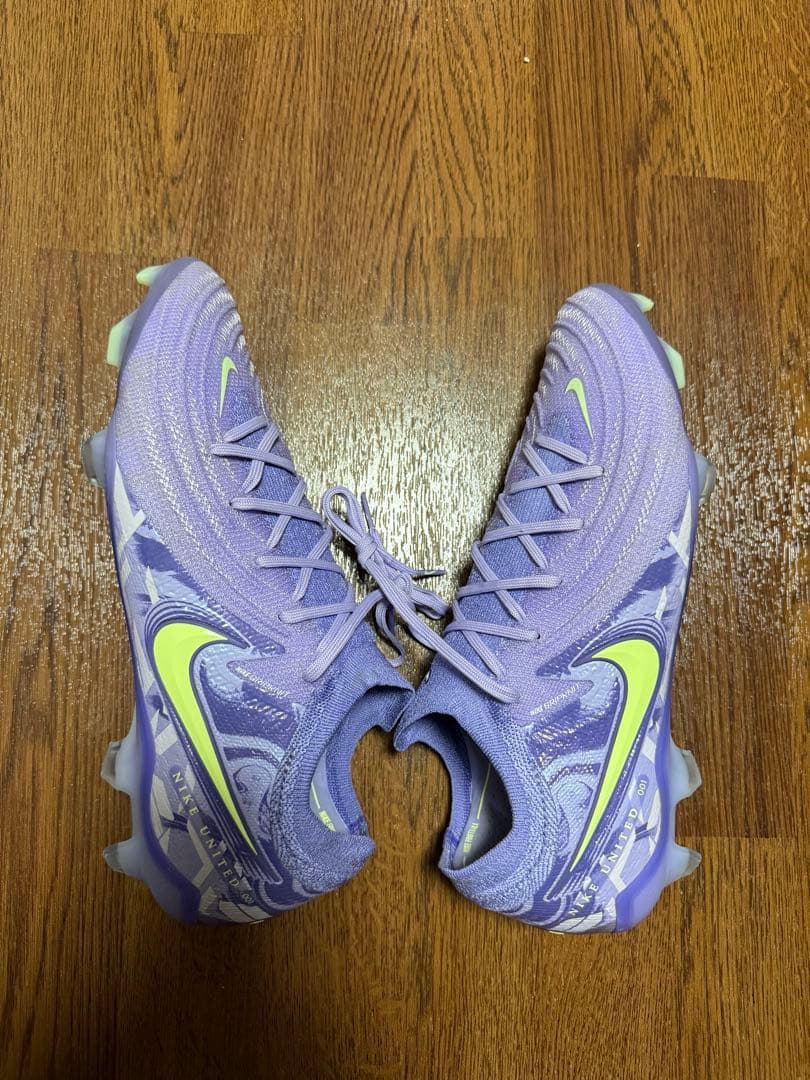 Nike サッカーシューズ 紫色/イエロー