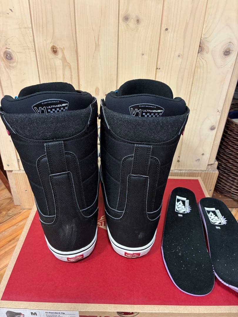 モ*チ様 VANS V1 LTR スノーボードブーツ 8.0 ブラック
