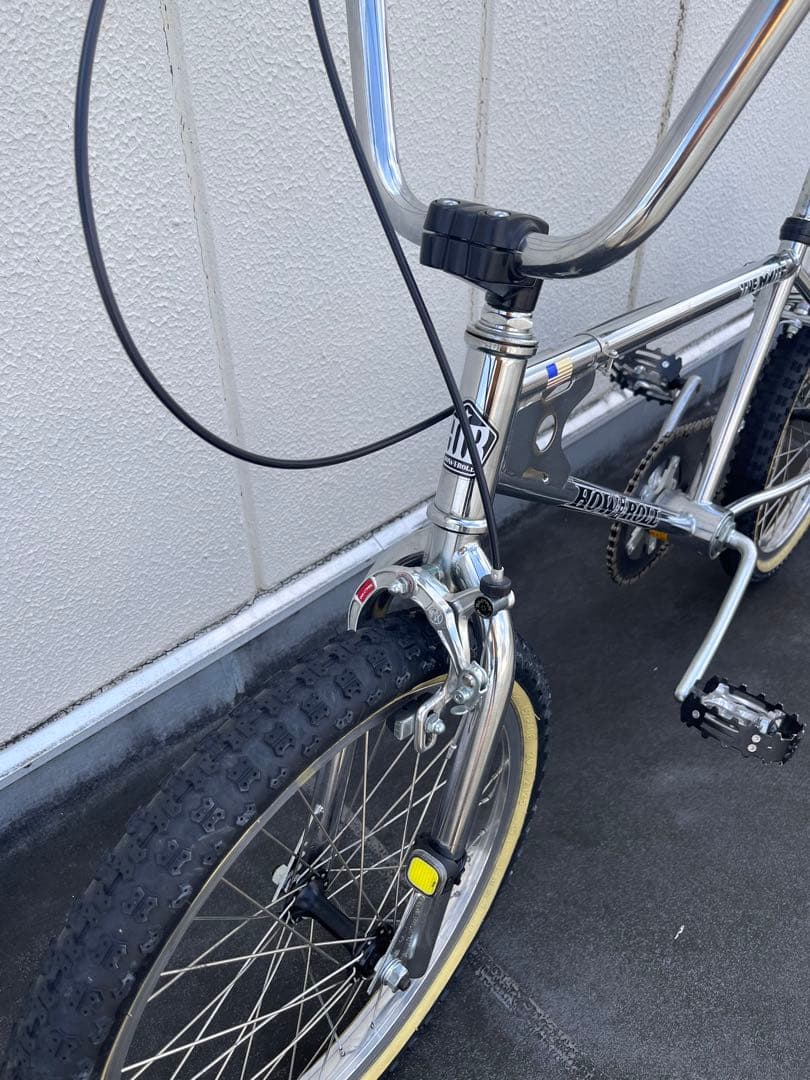 自転車本体 HOW I ROLL Roots