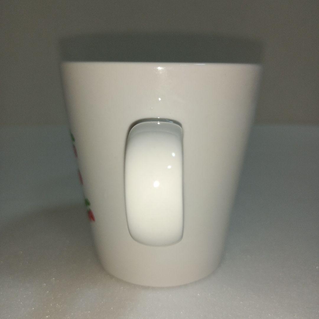サンリオ　ハローキティ　平成レトロ　コップ マグカップ　いちご　ファンシー　陶器