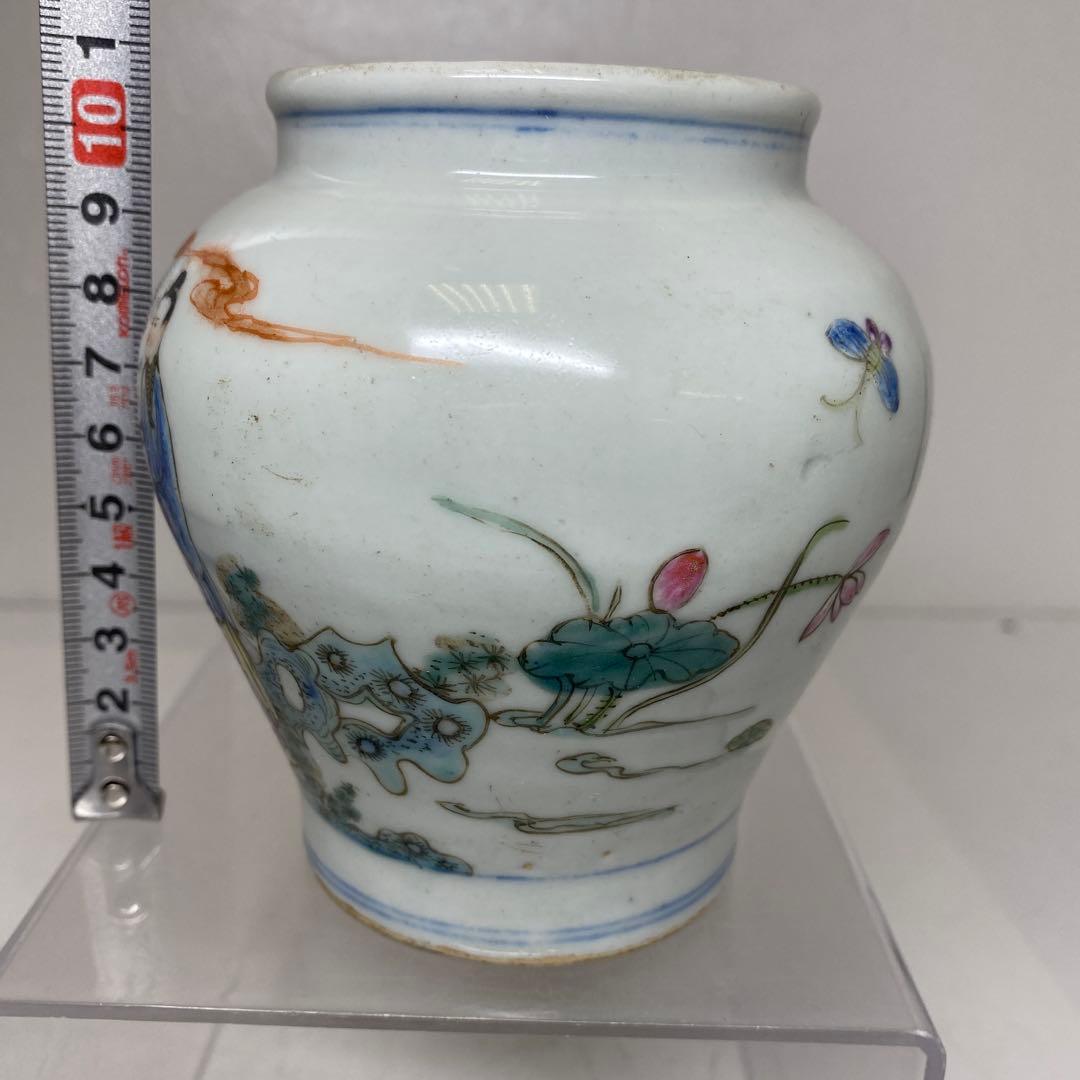 中国清時代　粉彩人物画　高さ約10.8㎝　タサチ　東さ8-0328☆2F