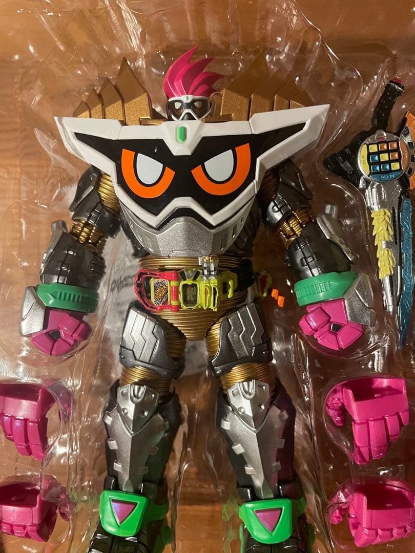 S.H.Figuarts 仮面ライダーエグゼイド マキシマムゲーマー　レベル99