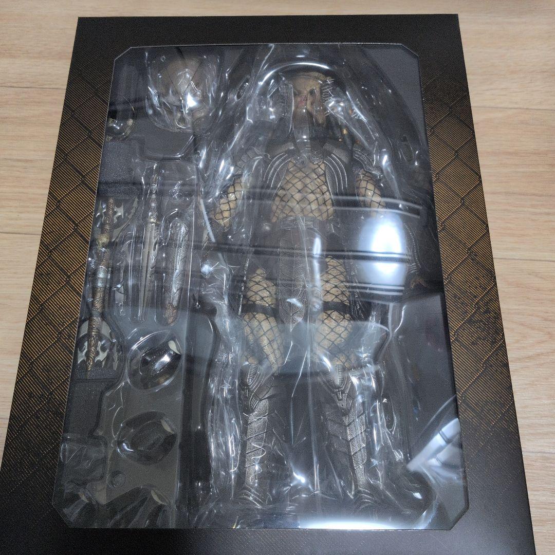 AVP ELDER PREDATOR フィギュア