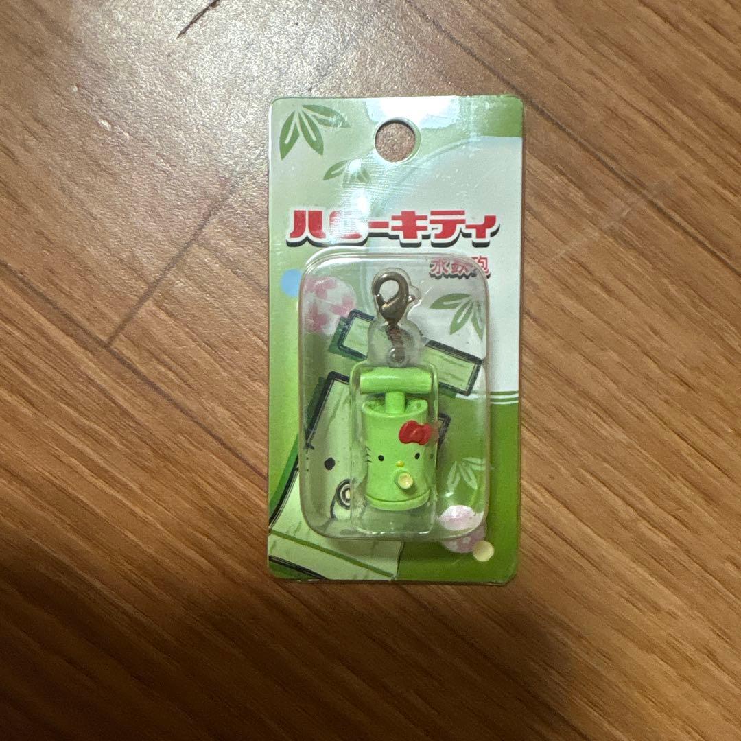本日セール最終日ハローキティファスナーマスコット金魚ジョウロシリーズ水鉄砲10個