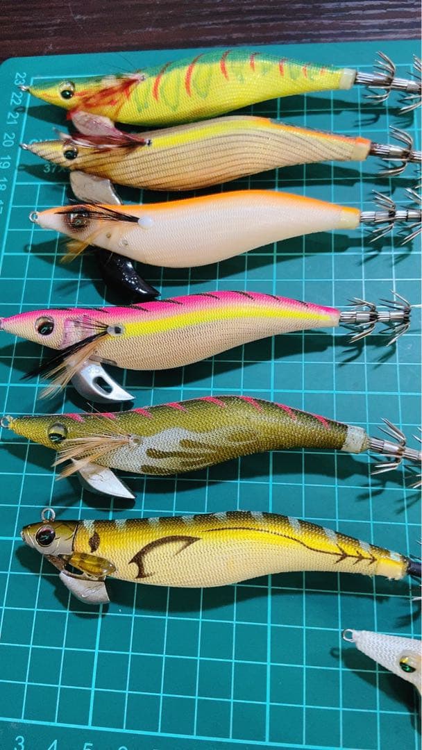 餌木　ダイワ☆エメラルダス☆早い者勝ち☆3.5号☆13本セット☆処分品☆釣り引退