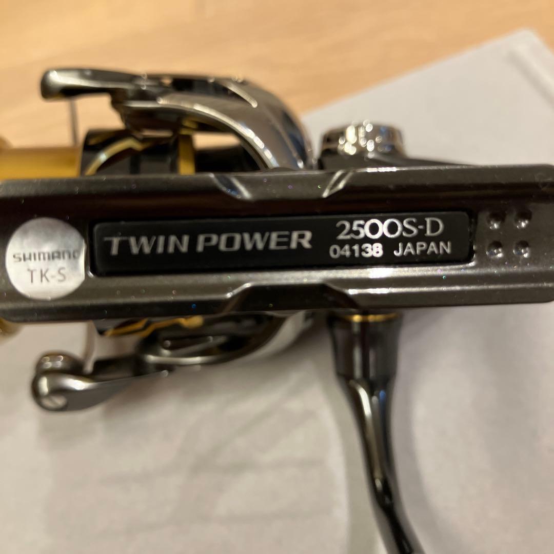 SHIMANO TP スピニングリール 20ツインパワー２５００s 中古