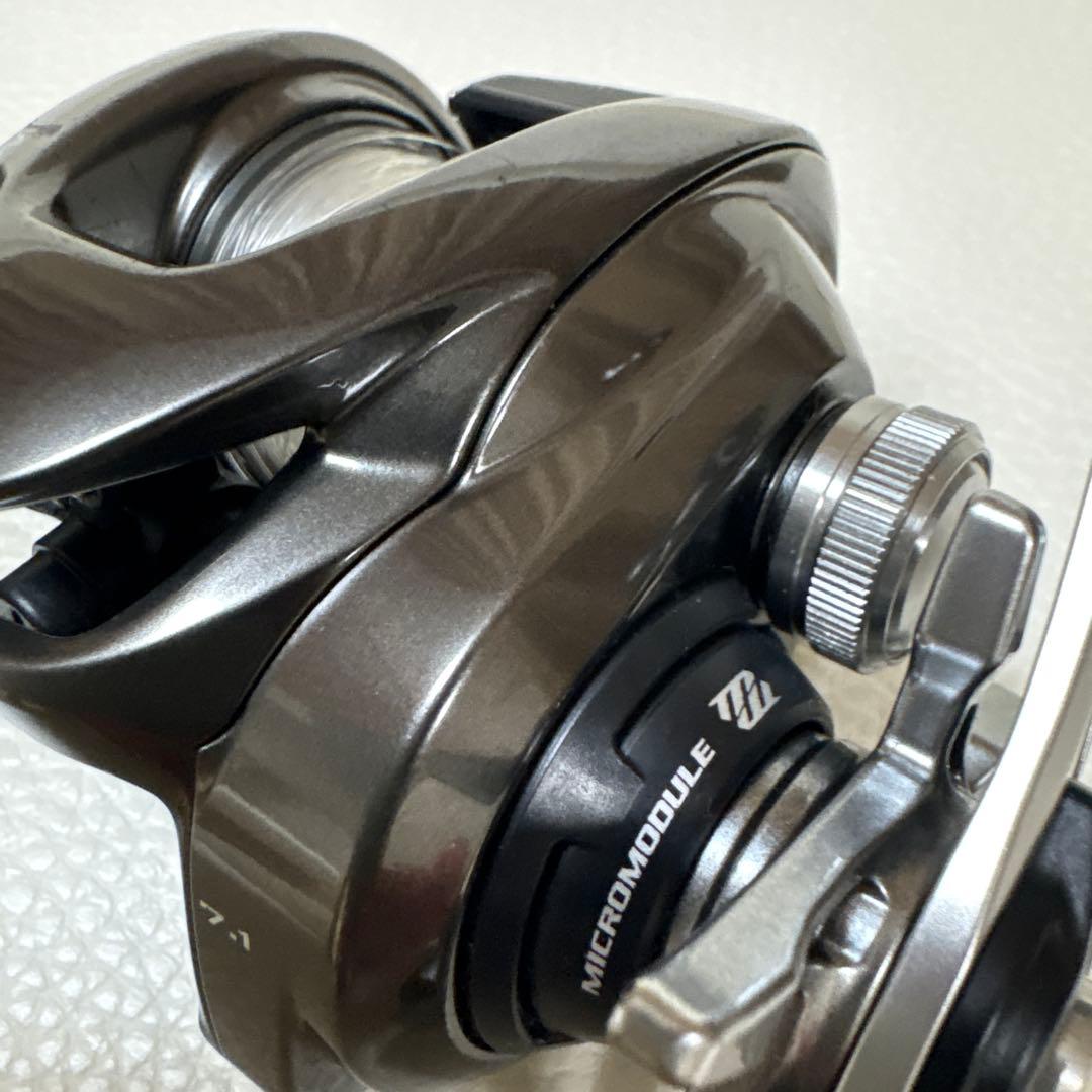 SHIMANO nium HG LEFT ベイトリール