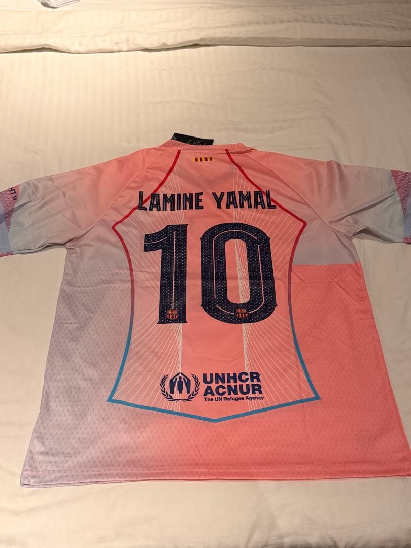 Nike Lamine Yamal 10 XL ピンクシャツ