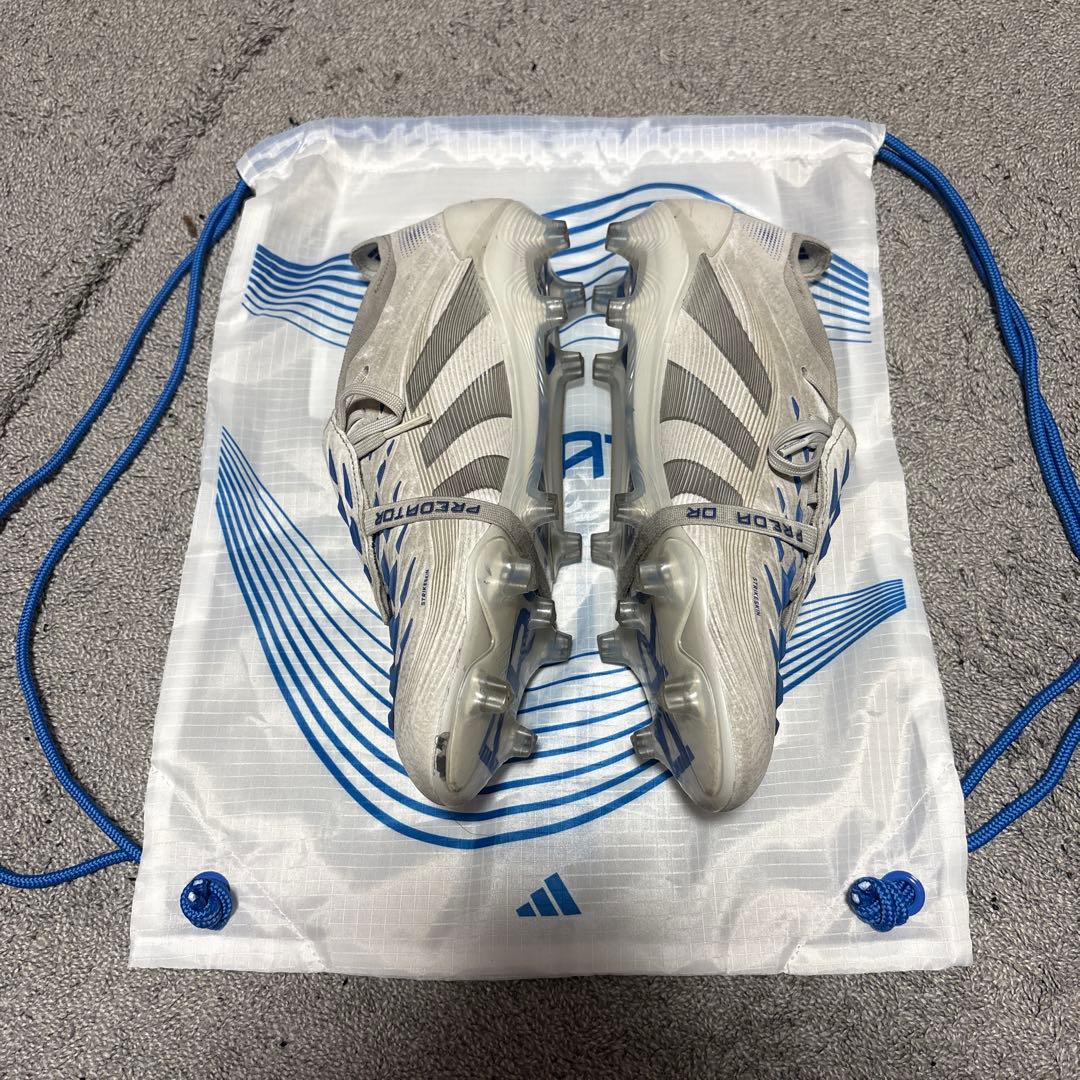 adidas Predator サッカーシューズ ホワイト/ブルー