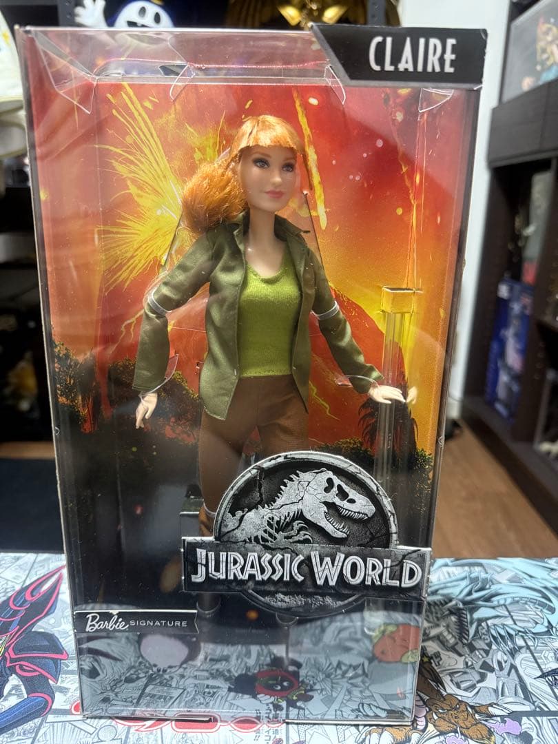 Barbie クレア ジュラシックワールド 未開封