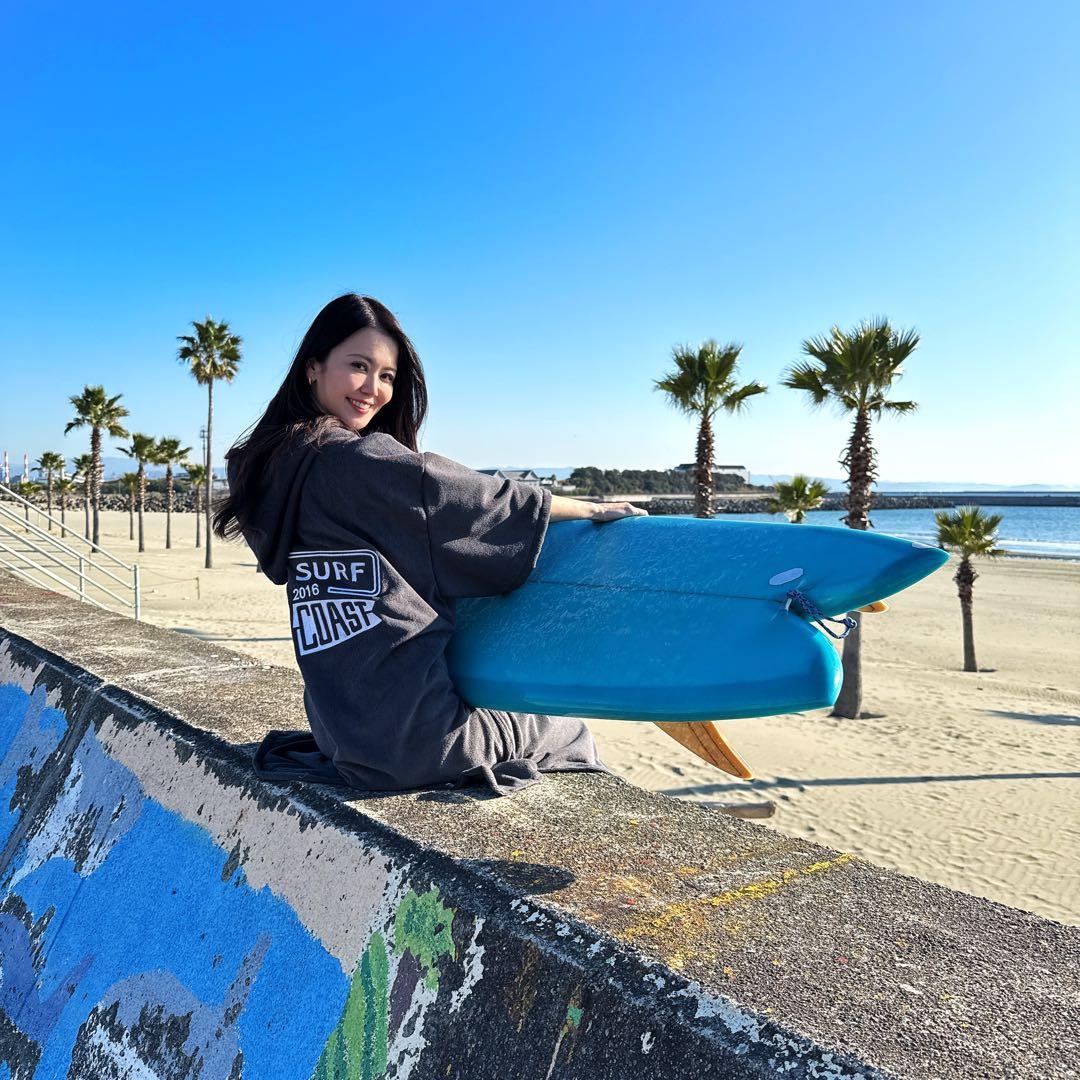 湘南で人気☆LUSSO SURF お着替えポンチョ　グレー⭐︎送料込み
